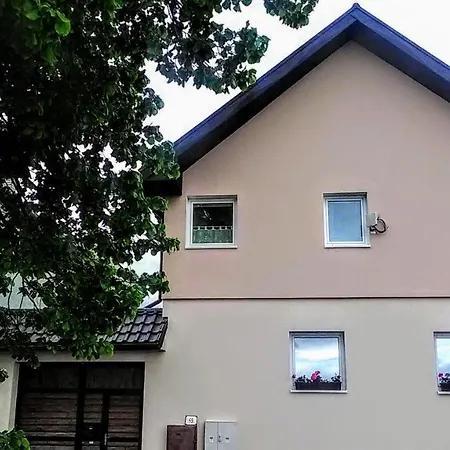 Privat Homestay szállás *